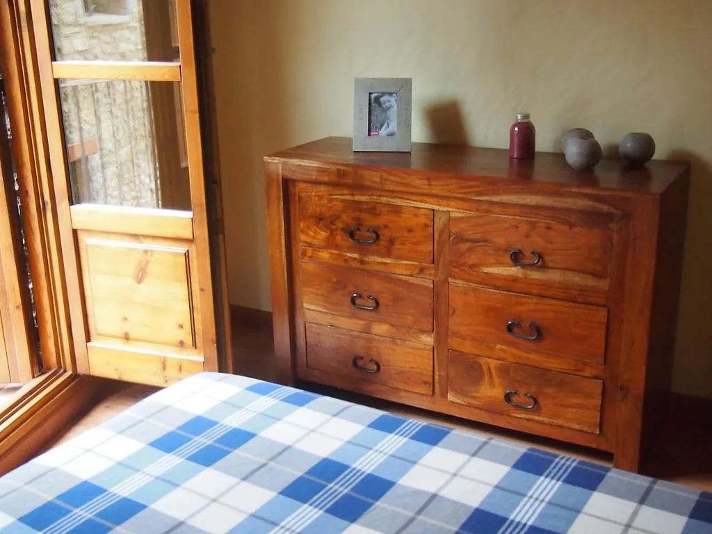 Cal Roseta Apartment Tuixen Spain
